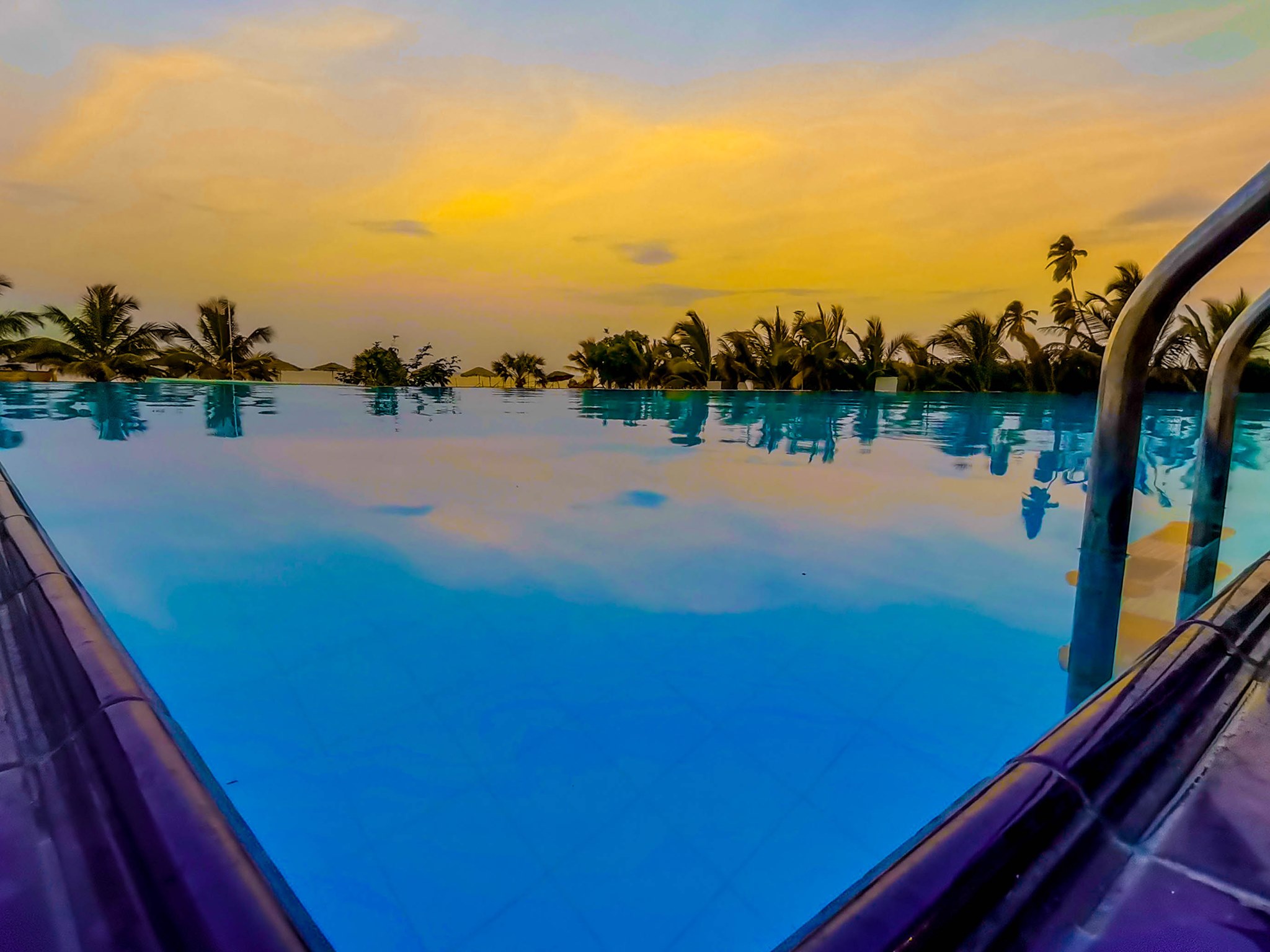 120033509 132006085293097 6632599232722299272 n 1 Trincomalee Beach Resorts & Spa
